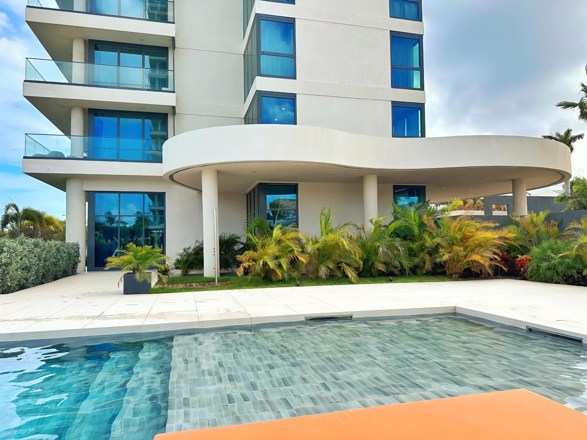 Mullet Bay Suites - Your Luxury Stay Awaits Cupecoy  ภายนอก รูปภาพ